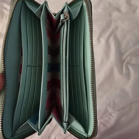 Kate Spade Zip Wallet  Mint Blue - Picture 5 of 10